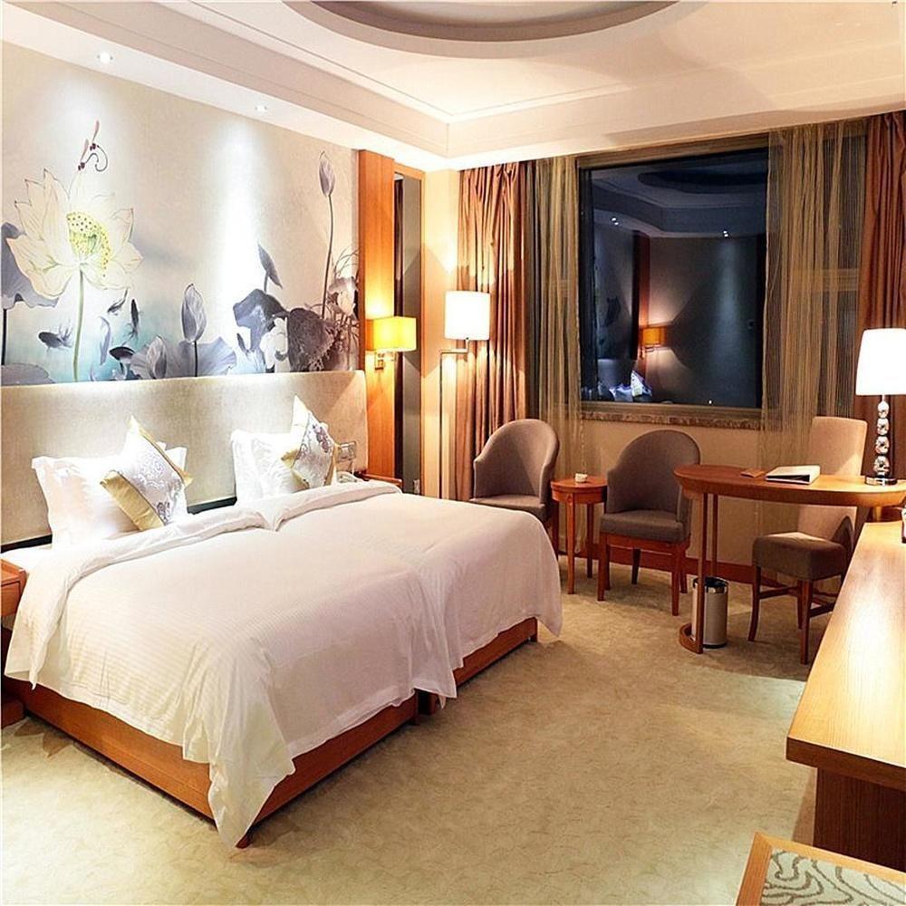The Grand Plaza Hotel Ji'an  Exteriör bild
