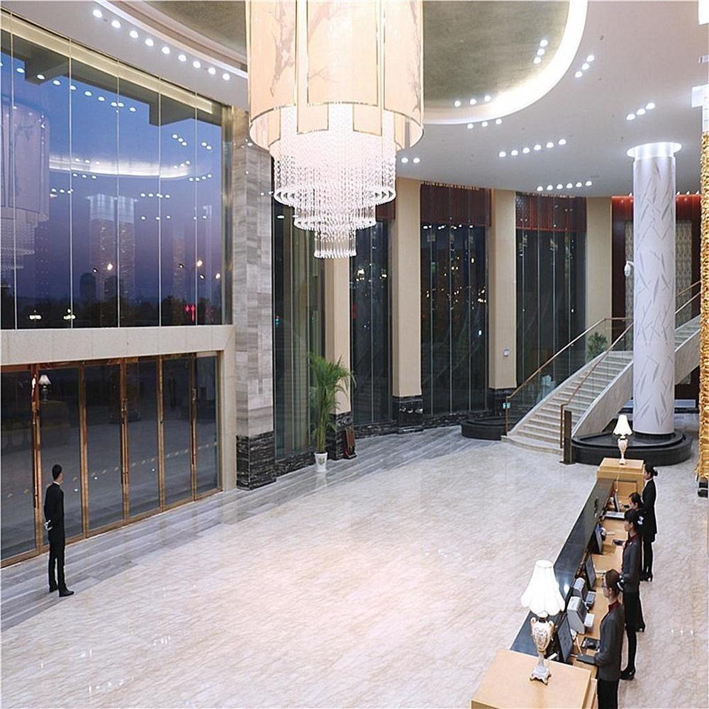 The Grand Plaza Hotel Ji'an  Exteriör bild