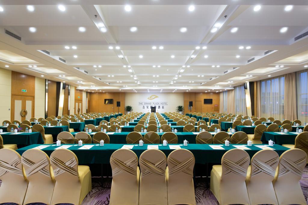 The Grand Plaza Hotel Ji'an  Exteriör bild