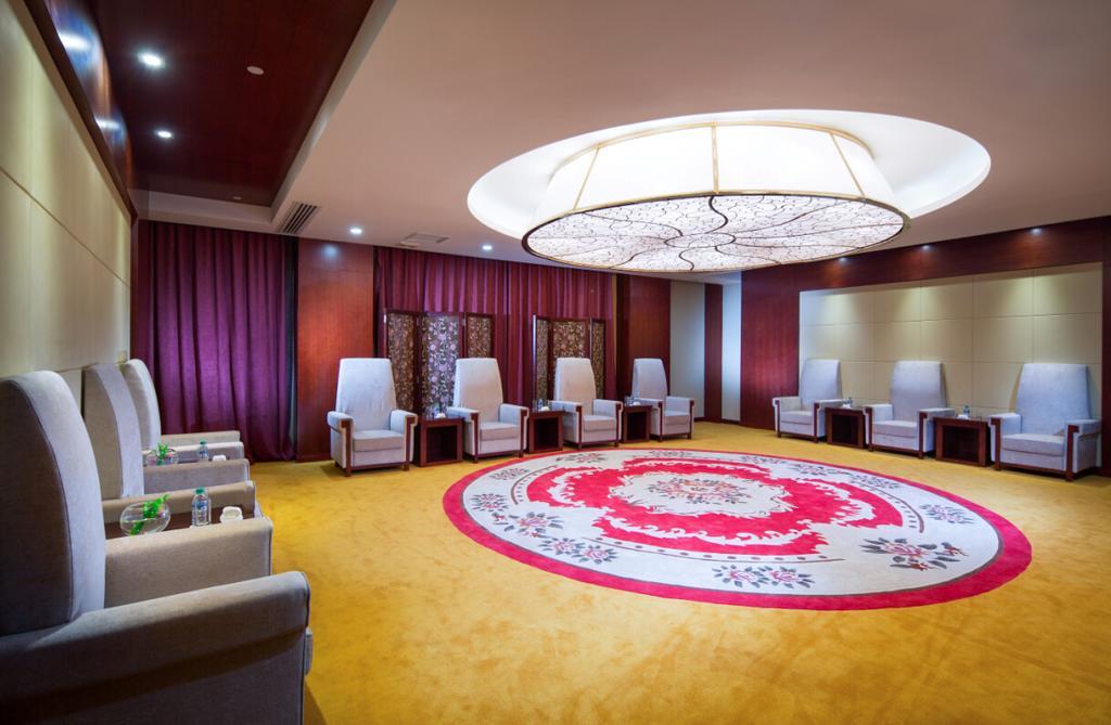 The Grand Plaza Hotel Ji'an  Exteriör bild
