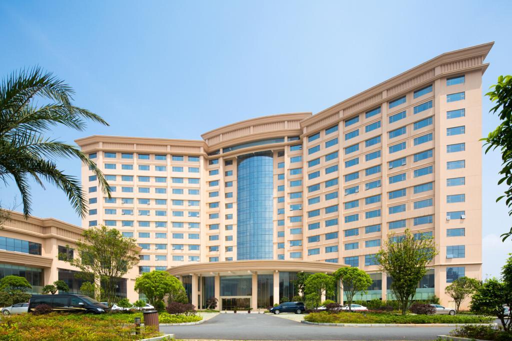 The Grand Plaza Hotel Ji'an  Exteriör bild