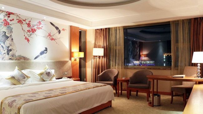 The Grand Plaza Hotel Ji'an  Rum bild